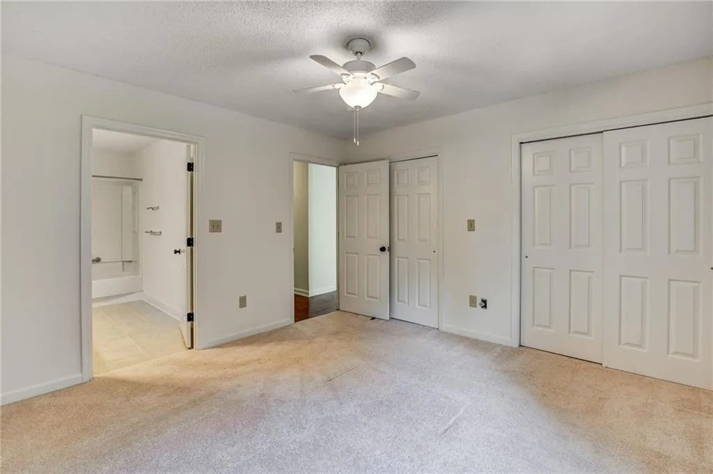 300 Johnson Ferry Road Unit A207, Atlanta, Georgia 30328, 2 Bedrooms Bedrooms, ,2 BathroomsBathrooms,Residential,Sold,300 Johnson Ferry Road Unit A207,6959999
