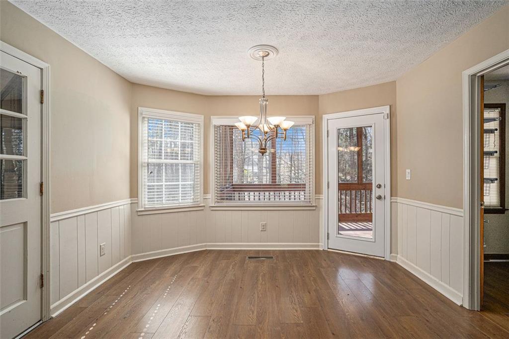 555 Tahoma Drive, Atlanta, Georgia 30350, 4 Bedrooms Bedrooms, ,2 BathroomsBathrooms,Residential,Sold,555 Tahoma Drive,7337912