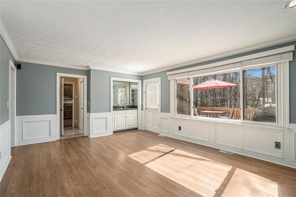 555 Tahoma Drive, Atlanta, Georgia 30350, 4 Bedrooms Bedrooms, ,2 BathroomsBathrooms,Residential,Sold,555 Tahoma Drive,7337912