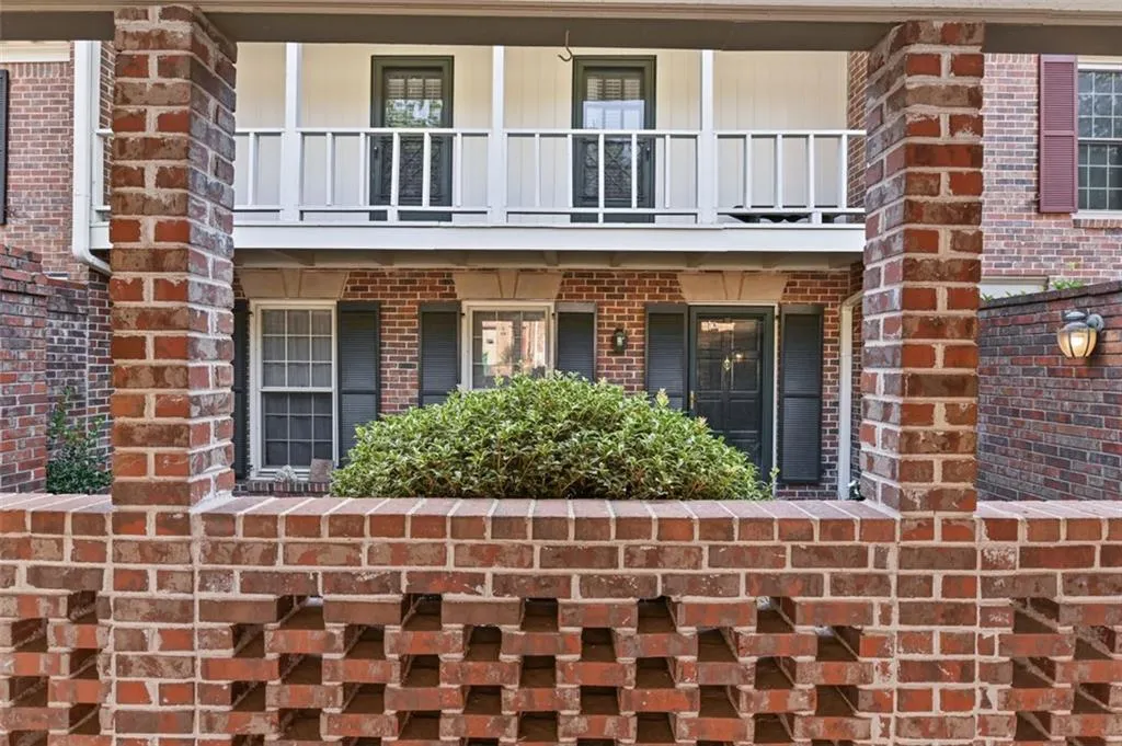 325 The Chace, Atlanta, Georgia 30328, 3 Bedrooms Bedrooms, ,2 BathroomsBathrooms,Residential,Sold,325 The Chace,6929991