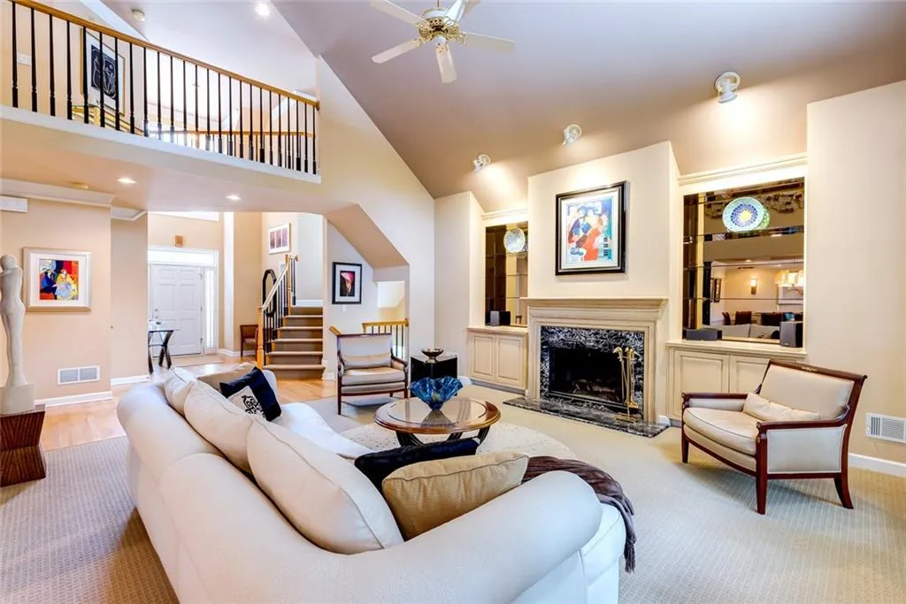 5725 Cameron Hall Place, Atlanta, Georgia 30328, 3 Bedrooms Bedrooms, ,2 BathroomsBathrooms,Residential,Sold,5725 Cameron Hall Place,7406773