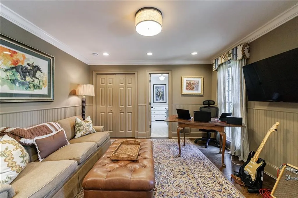 5780 Riverwood Drive, Sandy Springs, Georgia 30328, 6 Bedrooms Bedrooms, ,5 BathroomsBathrooms,Residential,Sold,5780 Riverwood Drive,7549890