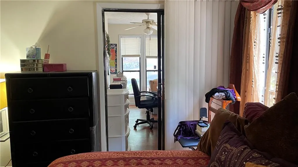 9400 Roberts Drive Unit 6c, Sandy Springs, Georgia 30350, 1 Bedroom Bedrooms, ,1 BathroomBathrooms,Residential,Sold,9400 Roberts Drive Unit 6c,6894592