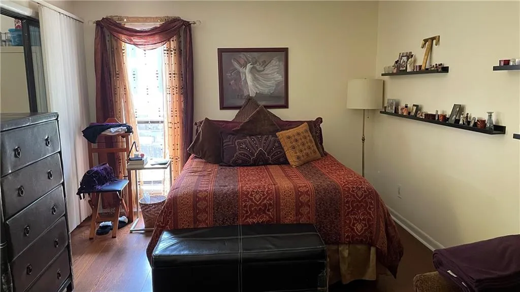 9400 Roberts Drive Unit 6c, Sandy Springs, Georgia 30350, 1 Bedroom Bedrooms, ,1 BathroomBathrooms,Residential,Sold,9400 Roberts Drive Unit 6c,6894592