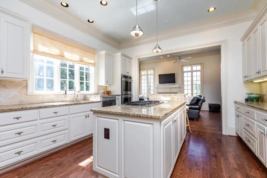 4562 Stella Drive, Atlanta, Georgia 30327, 5 Bedrooms Bedrooms, ,4 BathroomsBathrooms,Residential,Sold,4562 Stella Drive,6526435