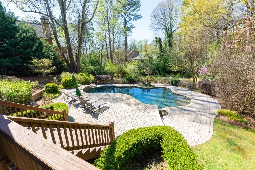 4562 Stella Drive, Atlanta, Georgia 30327, 5 Bedrooms Bedrooms, ,4 BathroomsBathrooms,Residential,Sold,4562 Stella Drive,6526435