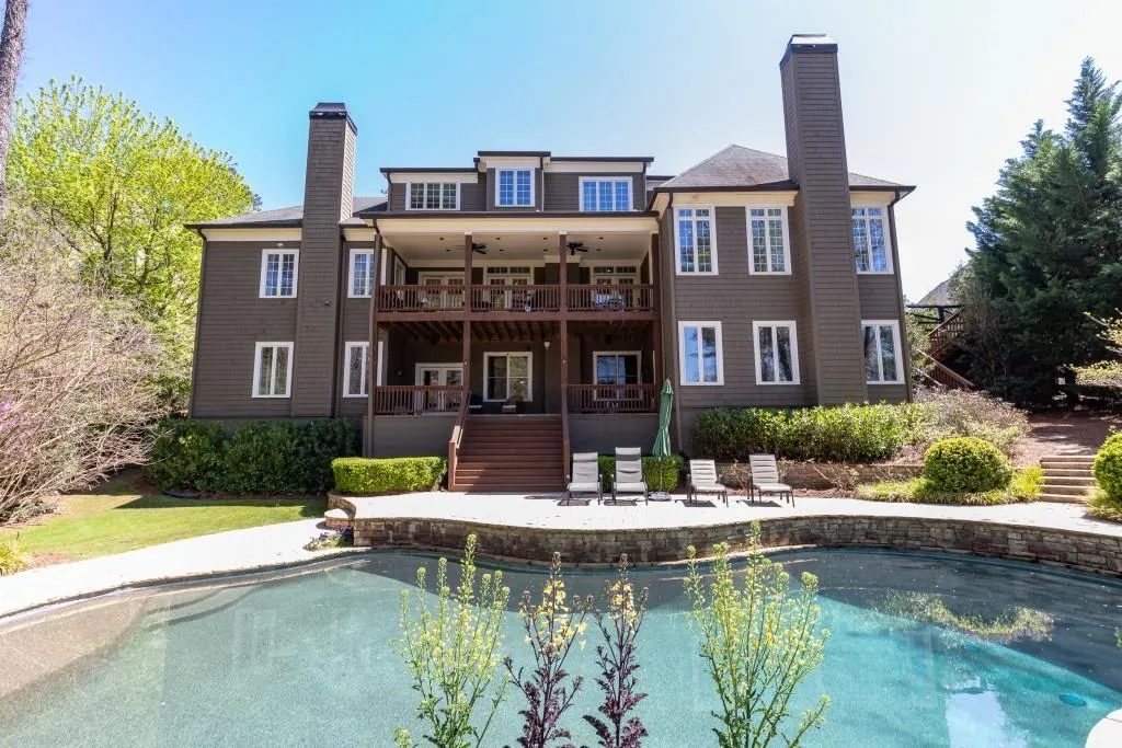 4562 Stella Drive, Atlanta, Georgia 30327, 5 Bedrooms Bedrooms, ,4 BathroomsBathrooms,Residential,Sold,4562 Stella Drive,6526435