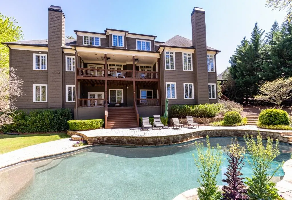 4562 Stella Drive, Atlanta, Georgia 30327, 5 Bedrooms Bedrooms, ,4 BathroomsBathrooms,Residential,Sold,4562 Stella Drive,6526435