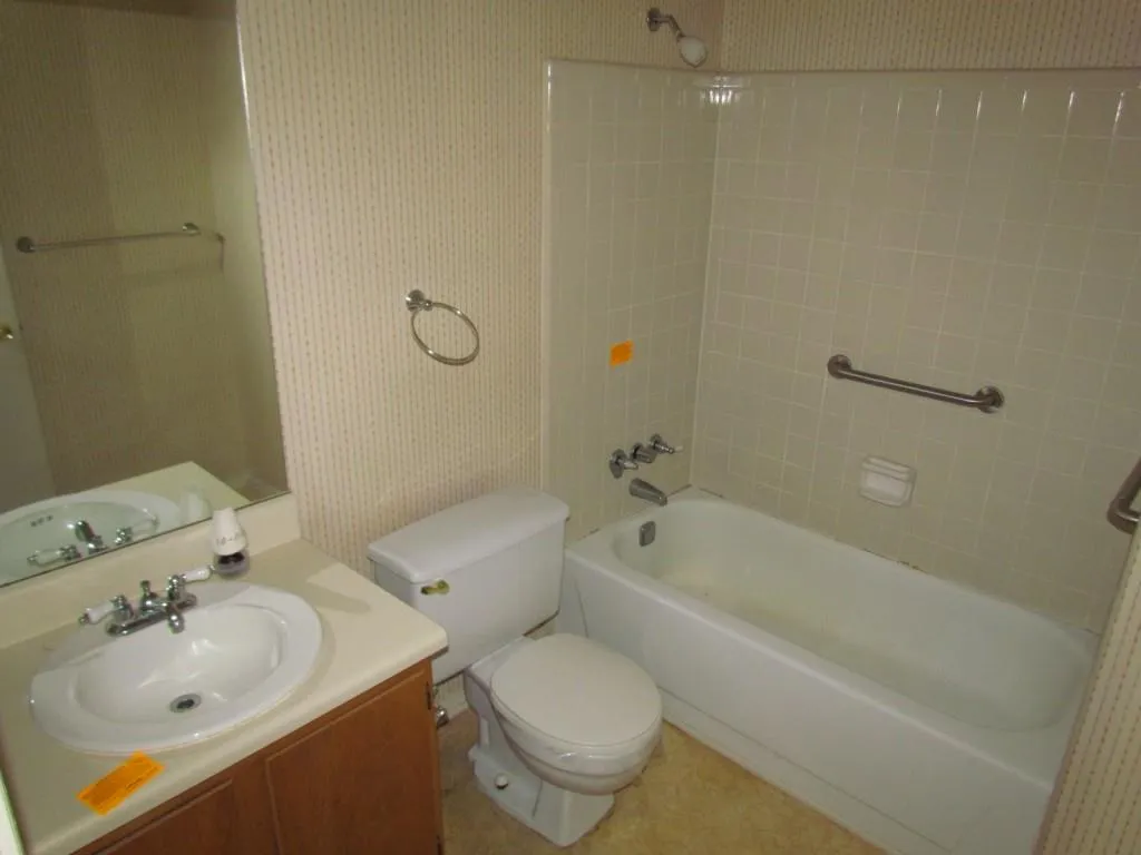 1803 Huntingdon Chase Unit 1803, Sandy Springs, Georgia 30350, 2 Bedrooms Bedrooms, ,2 BathroomsBathrooms,Residential,Sold,1803 Huntingdon Chase Unit 1803,5767124