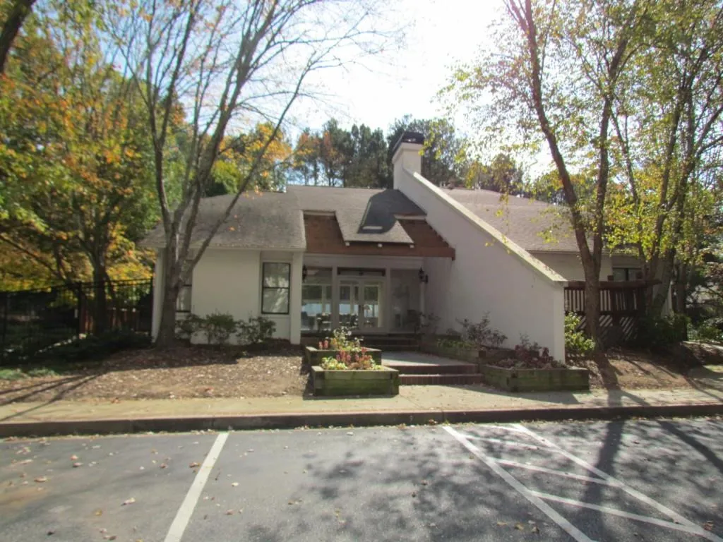 1803 Huntingdon Chase Unit 1803, Sandy Springs, Georgia 30350, 2 Bedrooms Bedrooms, ,2 BathroomsBathrooms,Residential,Sold,1803 Huntingdon Chase Unit 1803,5767124