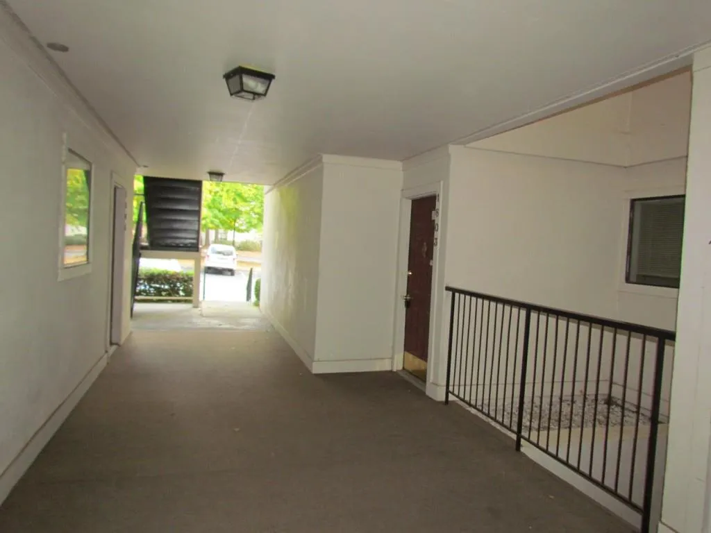 1803 Huntingdon Chase Unit 1803, Sandy Springs, Georgia 30350, 2 Bedrooms Bedrooms, ,2 BathroomsBathrooms,Residential,Sold,1803 Huntingdon Chase Unit 1803,5767124