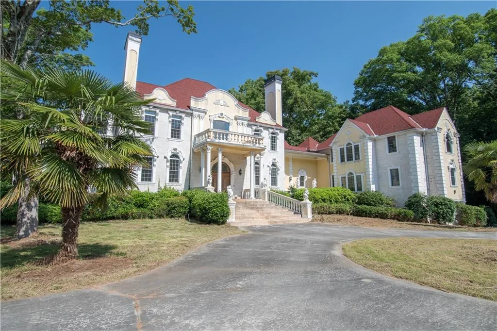 6020 Riverside Drive, Sandy Springs, Georgia 30328, 12 Bedrooms Bedrooms, ,12 BathroomsBathrooms,Residential,Sold,6020 Riverside Drive,5852487