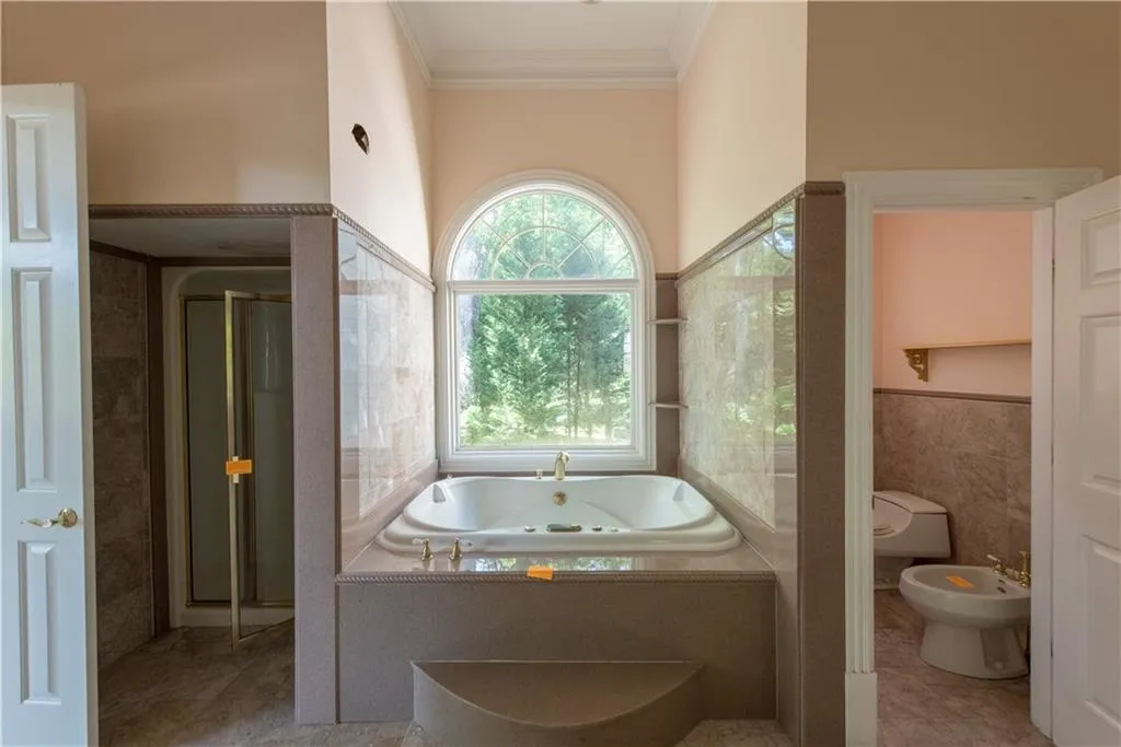 6020 Riverside Drive, Sandy Springs, Georgia 30328, 12 Bedrooms Bedrooms, ,12 BathroomsBathrooms,Residential,Sold,6020 Riverside Drive,5852487