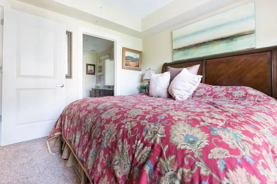 200 River Vista Drive Unit 608, Atlanta, Georgia 30339, 2 Bedrooms Bedrooms, ,2 BathroomsBathrooms,Residential,Sold,200 River Vista Drive Unit 608,5691122