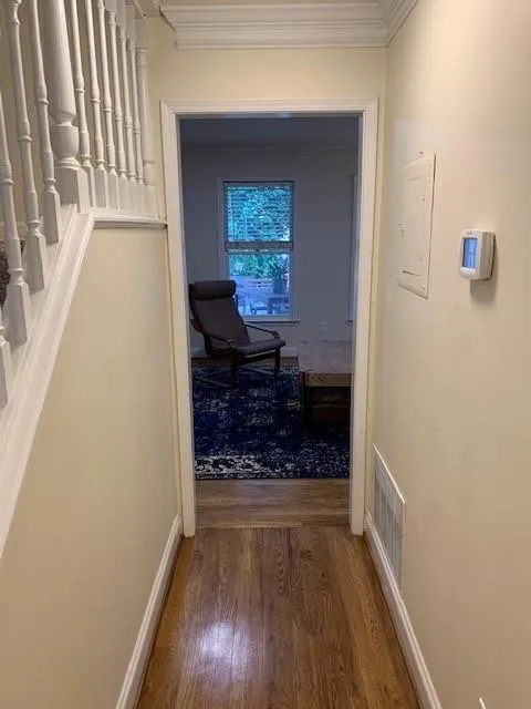 251 Peachtree Hollow Ct, Sandy Springs, Georgia 30328, 2 Bedrooms Bedrooms, ,2 BathroomsBathrooms,Residential,Sold,251 Peachtree Hollow Ct,6776429