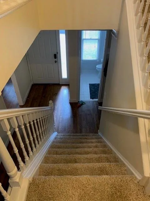 251 Peachtree Hollow Ct, Sandy Springs, Georgia 30328, 2 Bedrooms Bedrooms, ,2 BathroomsBathrooms,Residential,Sold,251 Peachtree Hollow Ct,6776429