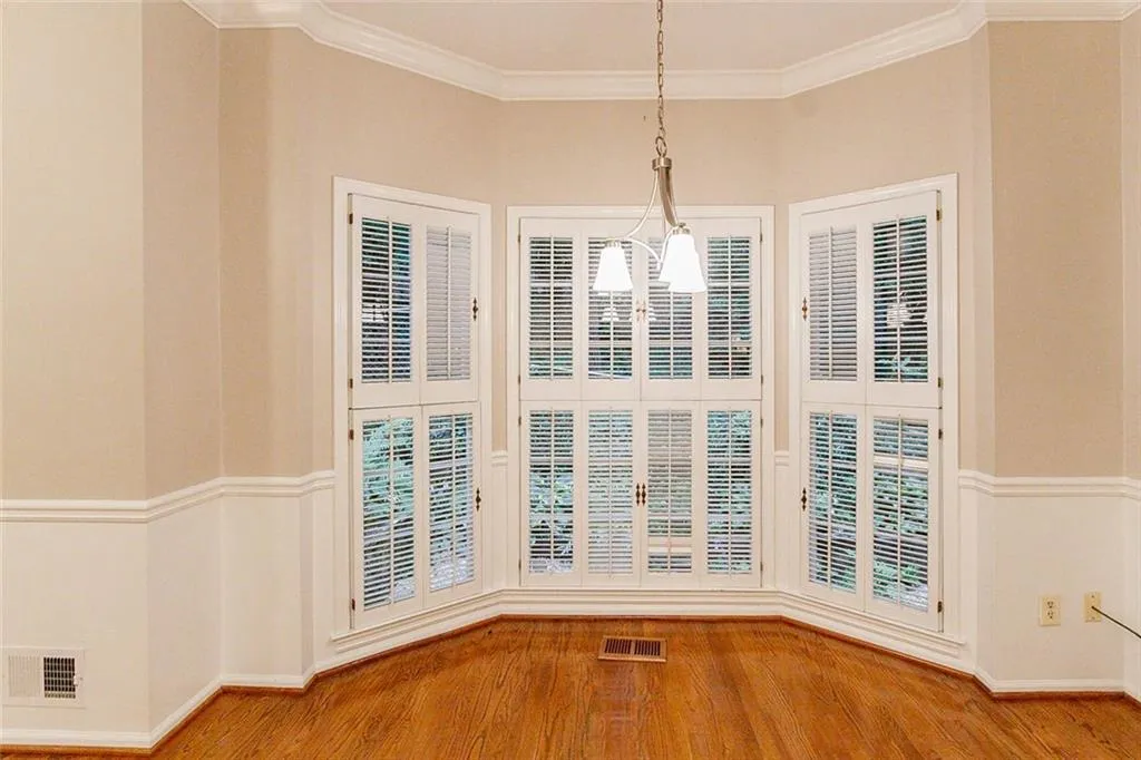 235 Mark Trail, Atlanta, Georgia 30328, 4 Bedrooms Bedrooms, ,2 BathroomsBathrooms,Residential,Sold,235 Mark Trail,7074982