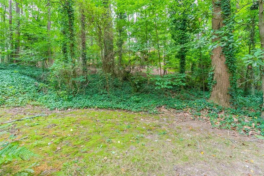 235 Mark Trail, Atlanta, Georgia 30328, 4 Bedrooms Bedrooms, ,2 BathroomsBathrooms,Residential,Sold,235 Mark Trail,7074982
