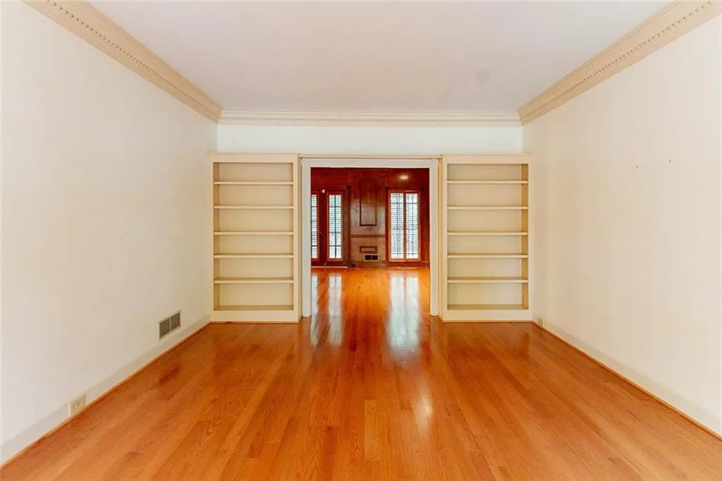 235 Mark Trail, Atlanta, Georgia 30328, 4 Bedrooms Bedrooms, ,2 BathroomsBathrooms,Residential,Sold,235 Mark Trail,7074982