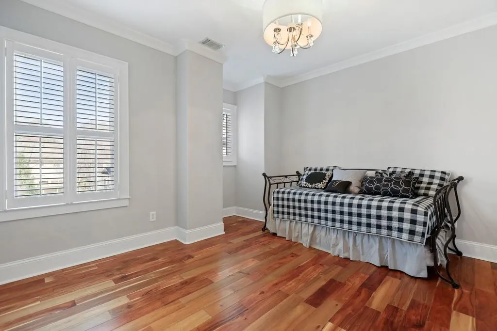 1115 Charles Towne Square, Atlanta, Georgia 30328, 4 Bedrooms Bedrooms, ,3 BathroomsBathrooms,Residential,Sold,1115 Charles Towne Square,6851684