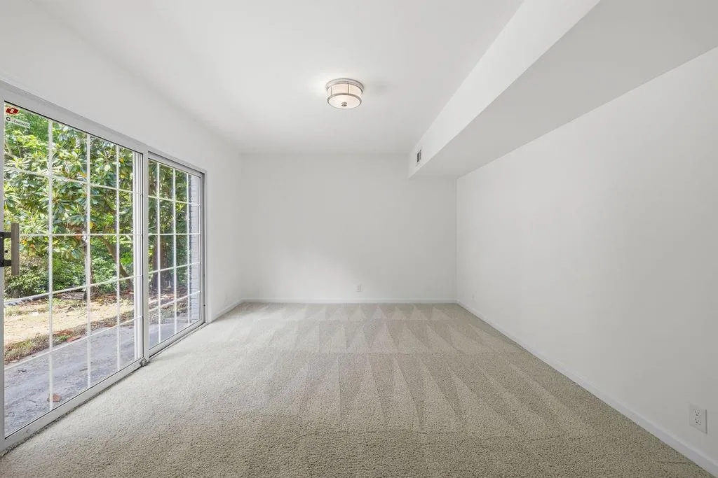 Flex Room in Basement - Playroom, Gym, etc!