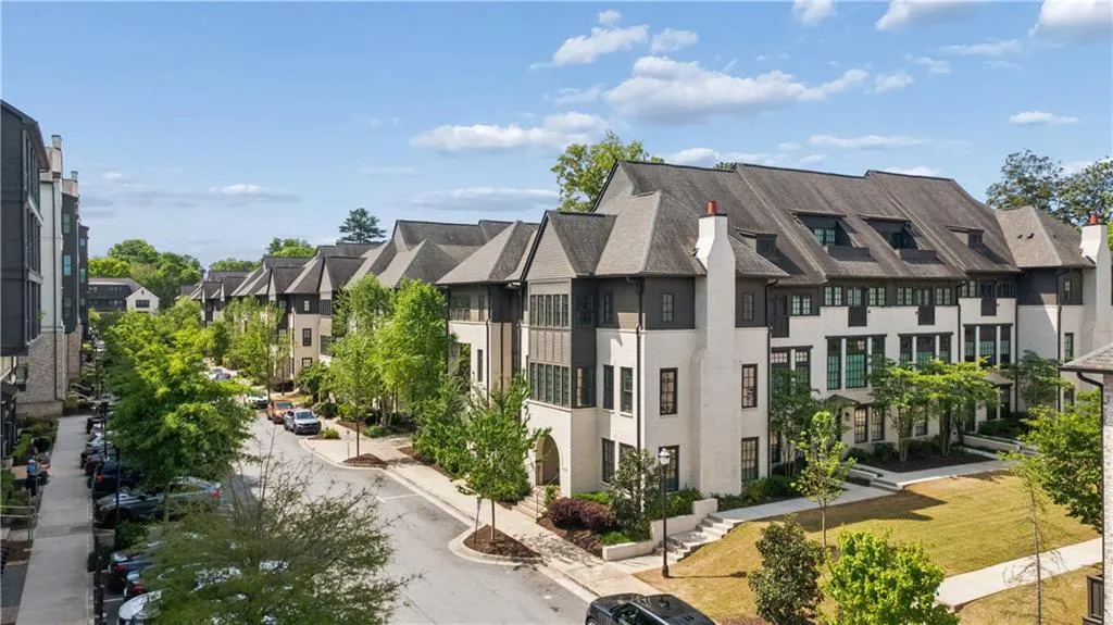 6596 Aria Village Drive, Atlanta, Georgia 30328, 3 Bedrooms Bedrooms, ,3 BathroomsBathrooms,Residential,For Sale,6596 Aria Village Drive,7753068