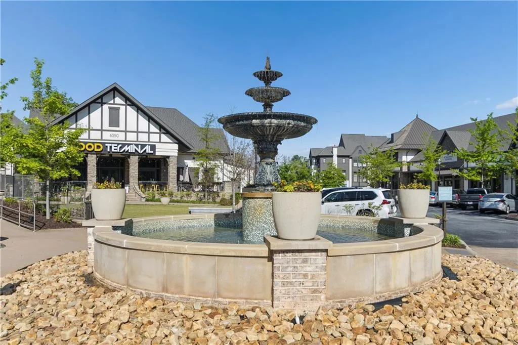 Aria Village