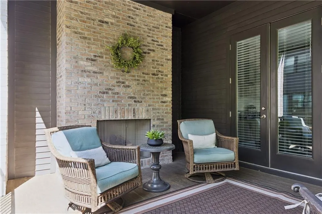 6596 Aria Village Drive, Atlanta, Georgia 30328, 3 Bedrooms Bedrooms, ,3 BathroomsBathrooms,Residential,For Sale,6596 Aria Village Drive,7753068