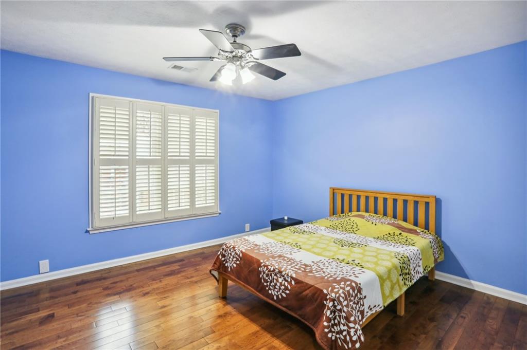 Upstairs front guest bedroom.