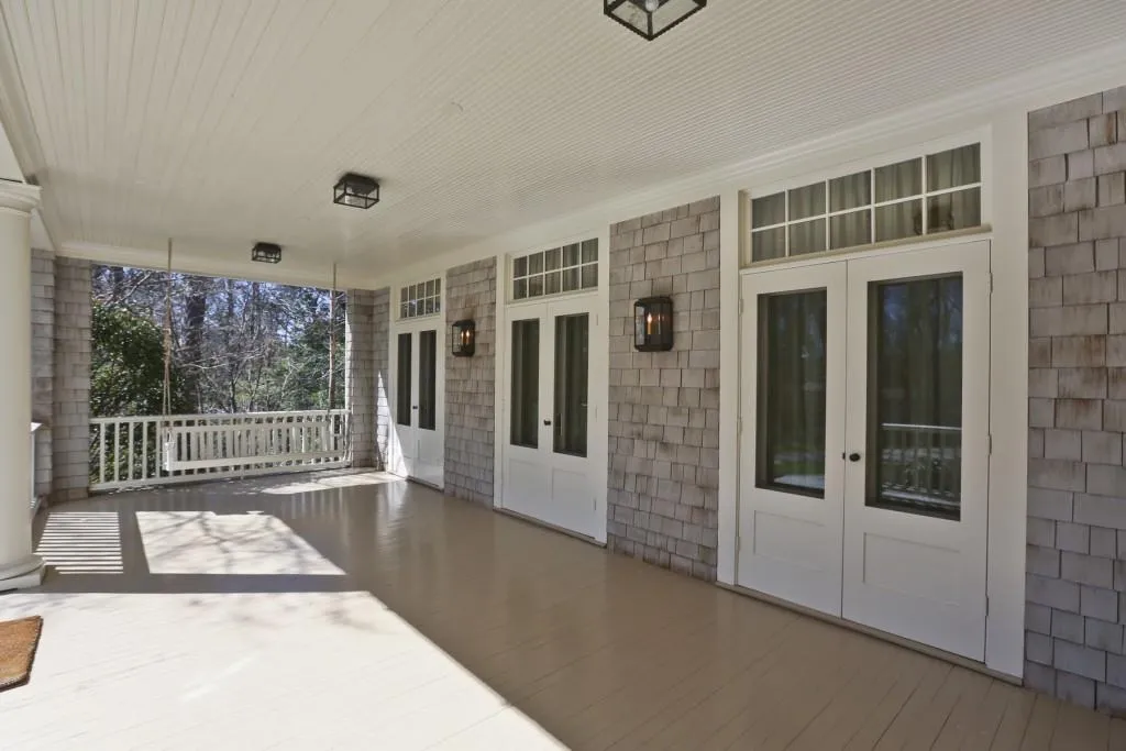 3406 Old Plantation Road Nw, Atlanta, Georgia 30327, 5 Bedrooms Bedrooms, ,6 BathroomsBathrooms,Residential,Sold,3406 Old Plantation Road Nw,5806342