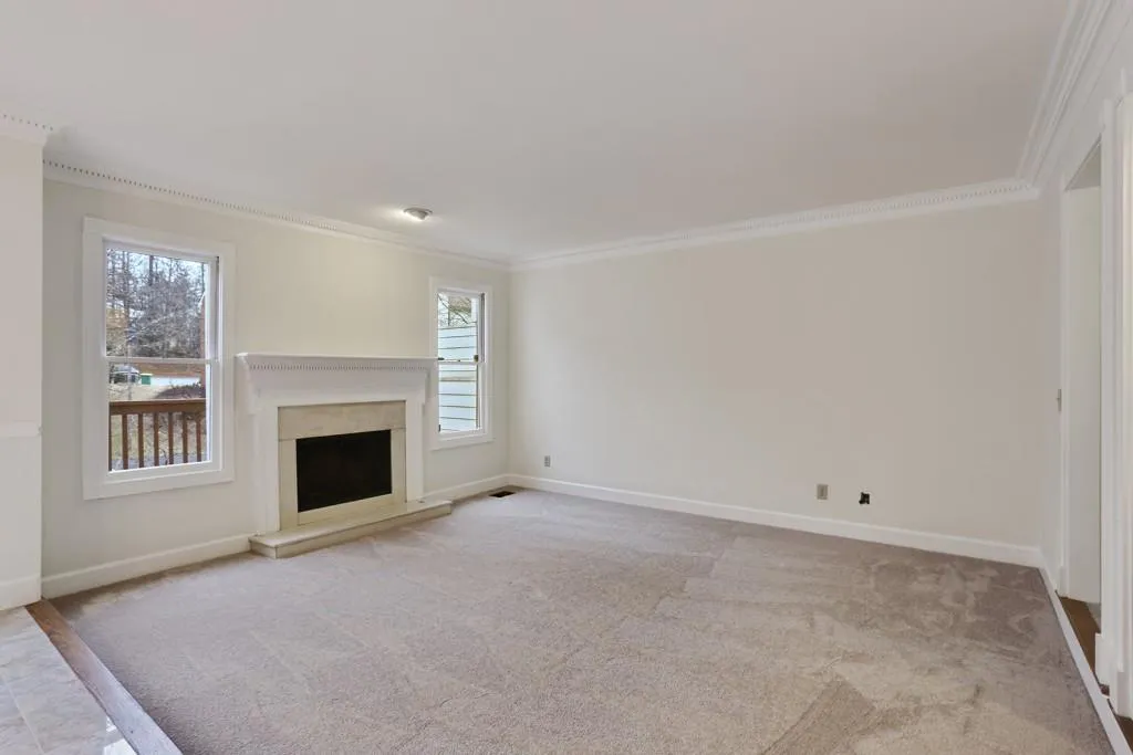 32 Huntington Place Drive, Sandy Springs, Georgia 30350, 3 Bedrooms Bedrooms, ,2 BathroomsBathrooms,Residential,Sold,32 Huntington Place Drive,5793864