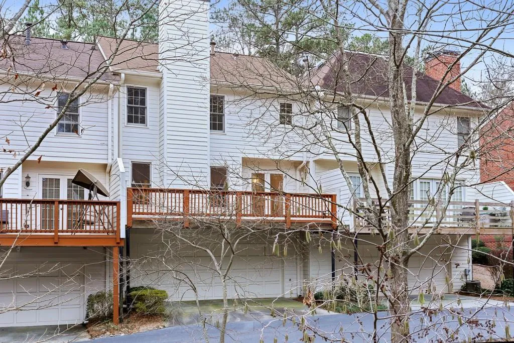 32 Huntington Place Drive, Sandy Springs, Georgia 30350, 3 Bedrooms Bedrooms, ,2 BathroomsBathrooms,Residential,Sold,32 Huntington Place Drive,5793864
