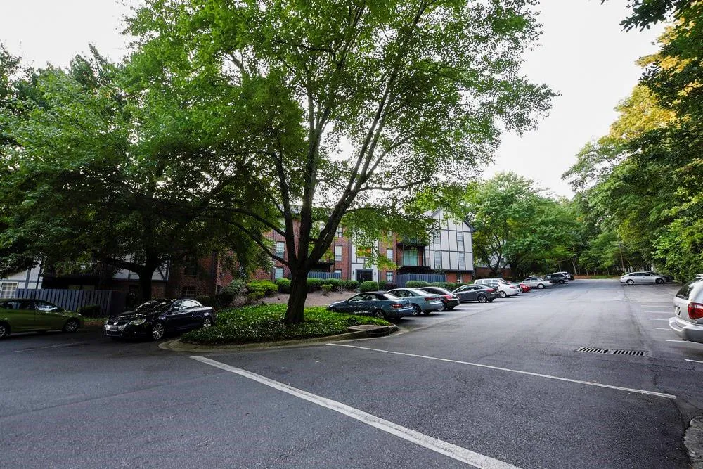 6851 Roswell Road Unit F6, Atlanta, Georgia 30328, 2 Bedrooms Bedrooms, ,2 BathroomsBathrooms,Residential,Sold,6851 Roswell Road Unit F6,6027585 6851 Roswell Road Unit F6, Atlanta, Georgia 30328, 2 Bedrooms Bedrooms, ,2 BathroomsBathrooms,Residential,Sold,6851 Roswell Road Unit F6,6027585