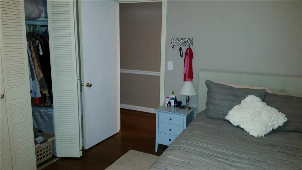 290 Green Hill Road Ne, Sandy Springs, Georgia 30342, 4 Bedrooms Bedrooms, ,3 BathroomsBathrooms,Residential,Sold,290 Green Hill Road Ne,5891069