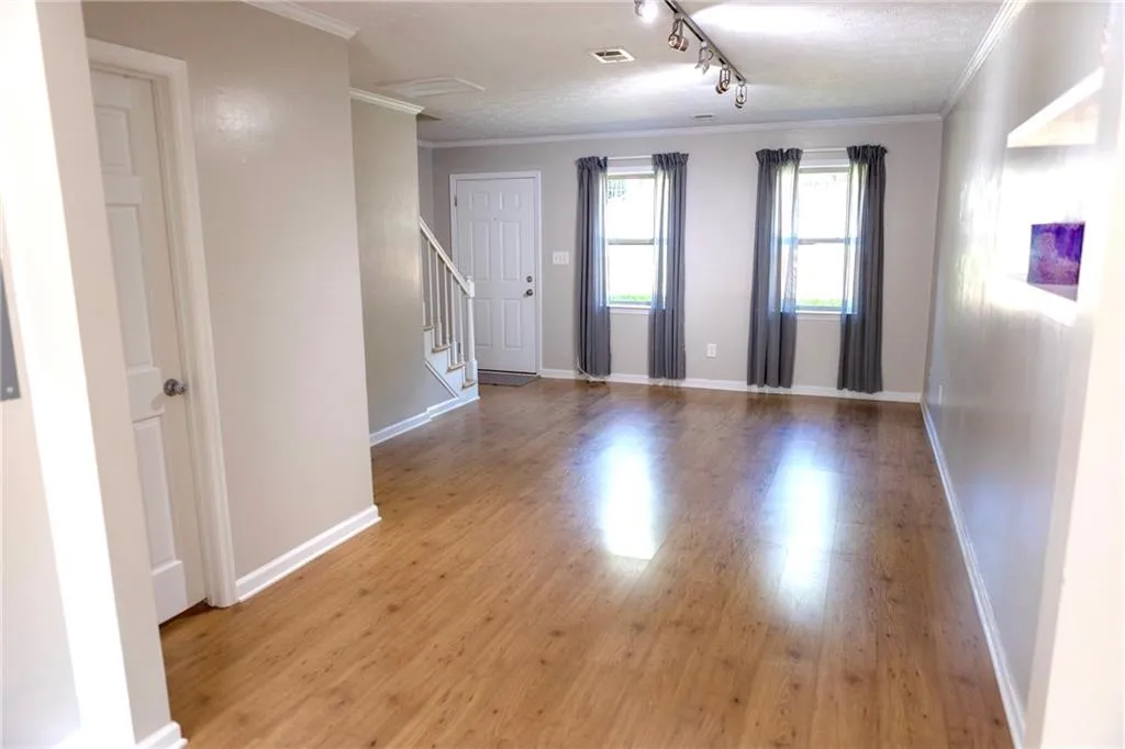235 Winding River Drive Unit F, Sandy Springs, Georgia 30350, 2 Bedrooms Bedrooms, ,1 BathroomBathrooms,Residential,Sold,235 Winding River Drive Unit F,7110430