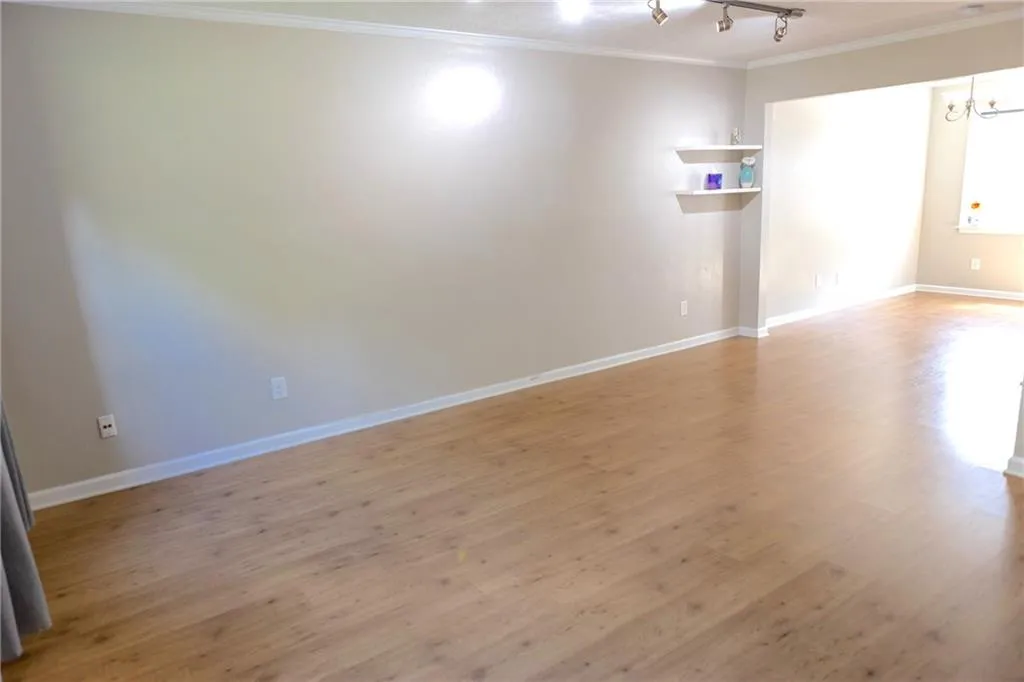 235 Winding River Drive Unit F, Sandy Springs, Georgia 30350, 2 Bedrooms Bedrooms, ,1 BathroomBathrooms,Residential,Sold,235 Winding River Drive Unit F,7110430