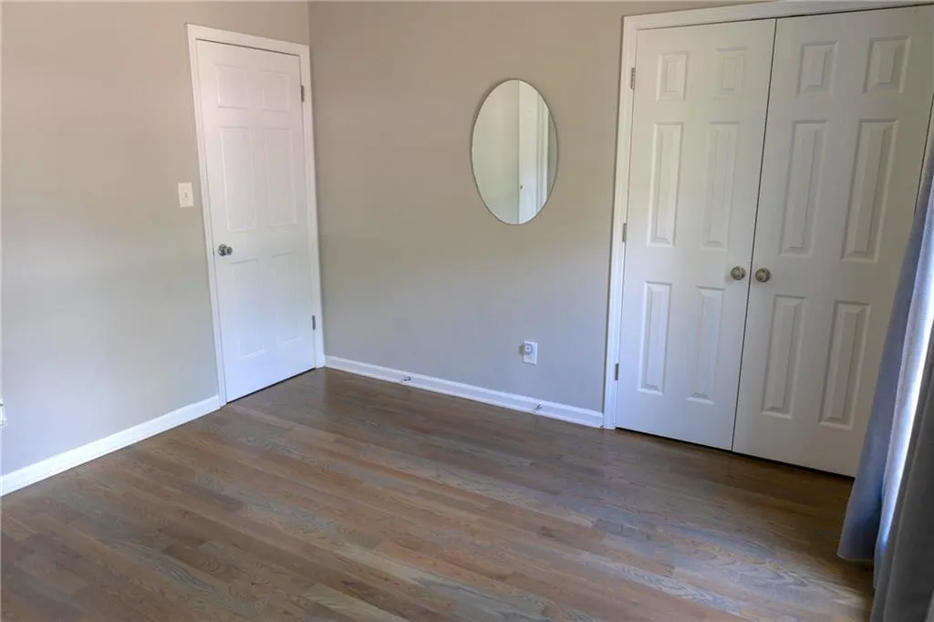 235 Winding River Drive Unit F, Sandy Springs, Georgia 30350, 2 Bedrooms Bedrooms, ,1 BathroomBathrooms,Residential,Sold,235 Winding River Drive Unit F,7110430