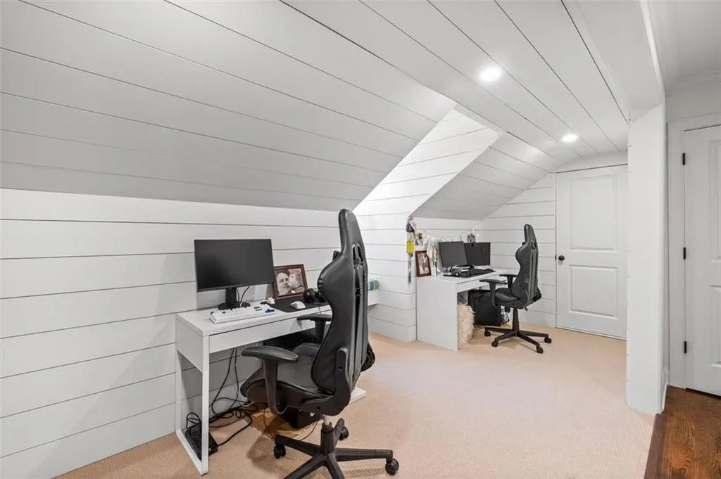 4800 Huntley Drive, Atlanta, Georgia 30342, 5 Bedrooms Bedrooms, ,5 BathroomsBathrooms,Residential,Sold,4800 Huntley Drive,7065265