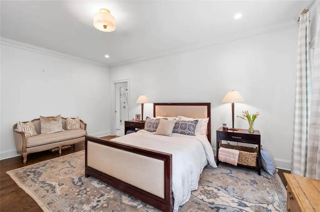 4800 Huntley Drive, Atlanta, Georgia 30342, 5 Bedrooms Bedrooms, ,5 BathroomsBathrooms,Residential,Sold,4800 Huntley Drive,7065265