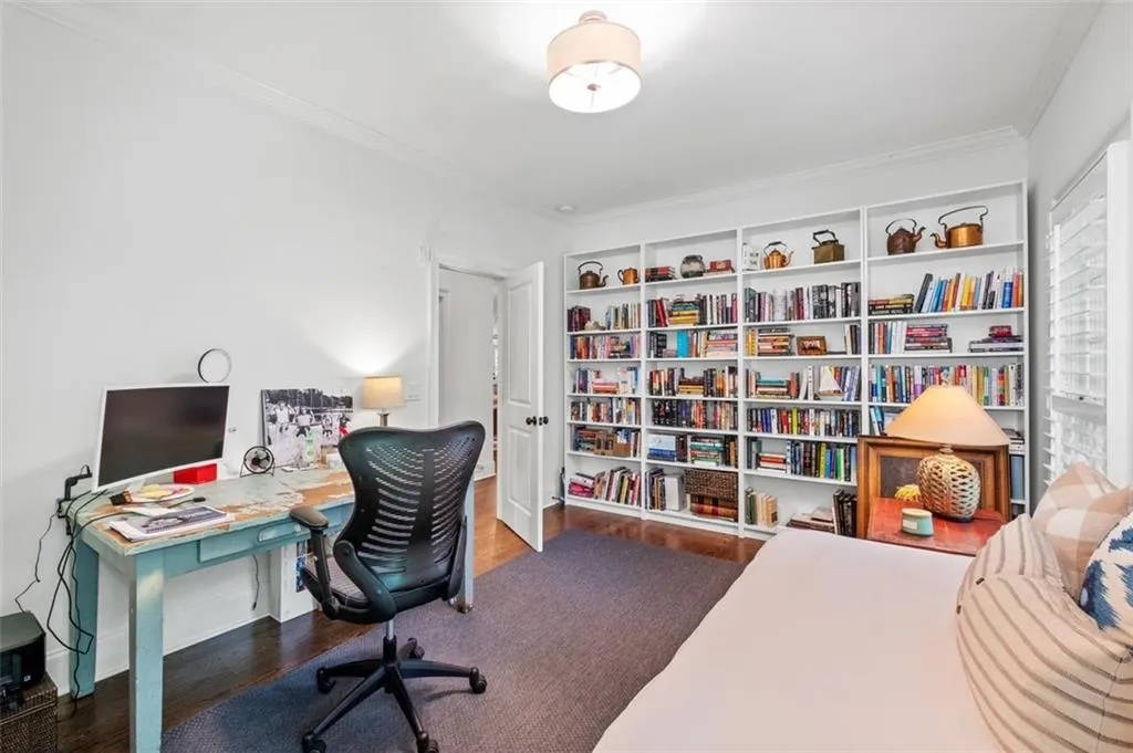 4800 Huntley Drive, Atlanta, Georgia 30342, 5 Bedrooms Bedrooms, ,5 BathroomsBathrooms,Residential,Sold,4800 Huntley Drive,7065265