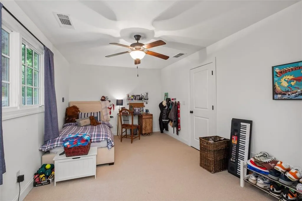 4800 Huntley Drive, Atlanta, Georgia 30342, 5 Bedrooms Bedrooms, ,5 BathroomsBathrooms,Residential,Sold,4800 Huntley Drive,7065265