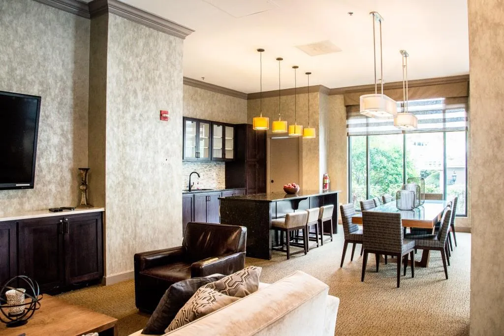 799 Hammond Drive Unit 406, Sandy Springs, Georgia 30328, 1 Bedroom Bedrooms, ,1 BathroomBathrooms,Residential,Sold,799 Hammond Drive Unit 406,5612181