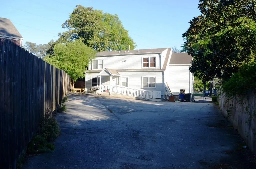 2926 Piedmont Road Ne, Atlanta, Georgia 30305, ,Commercial Sale,Sold,2926 Piedmont Road Ne,5670236