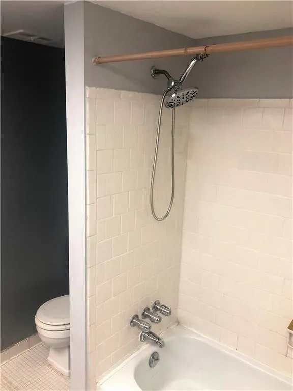 6851 Roswell Road Unit A6, Atlanta, Georgia 30328, 2 Bedrooms Bedrooms, ,2 BathroomsBathrooms,Residential,Sold,6851 Roswell Road Unit A6,6848688