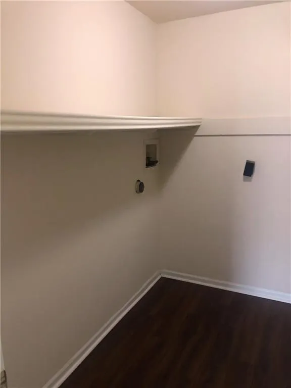 6851 Roswell Road Unit A6, Atlanta, Georgia 30328, 2 Bedrooms Bedrooms, ,2 BathroomsBathrooms,Residential,Sold,6851 Roswell Road Unit A6,6848688