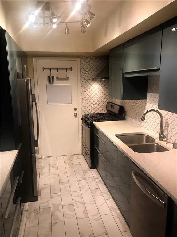 6851 Roswell Road Unit A6, Atlanta, Georgia 30328, 2 Bedrooms Bedrooms, ,2 BathroomsBathrooms,Residential,Sold,6851 Roswell Road Unit A6,6848688