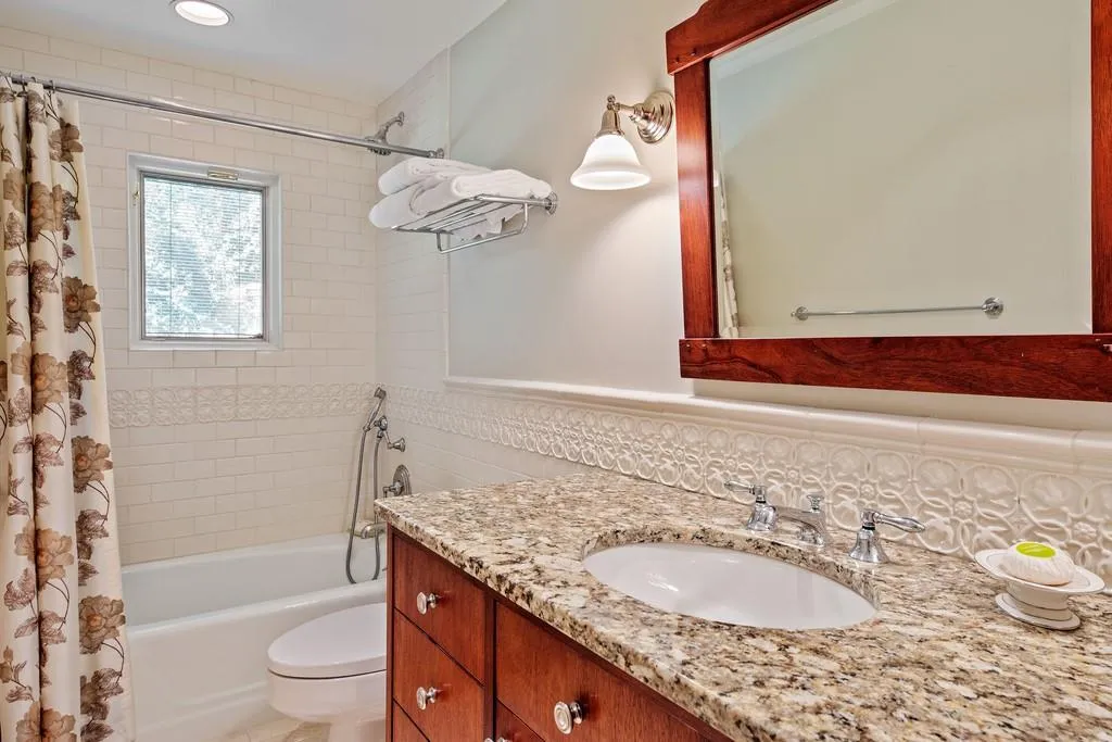 130 Habersham Waters Court, Atlanta, Georgia 30350, 4 Bedrooms Bedrooms, ,3 BathroomsBathrooms,Residential,Sold,130 Habersham Waters Court,6690535