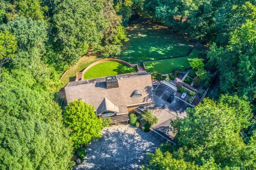 130 Habersham Waters Court, Atlanta, Georgia 30350, 4 Bedrooms Bedrooms, ,3 BathroomsBathrooms,Residential,Sold,130 Habersham Waters Court,6690535