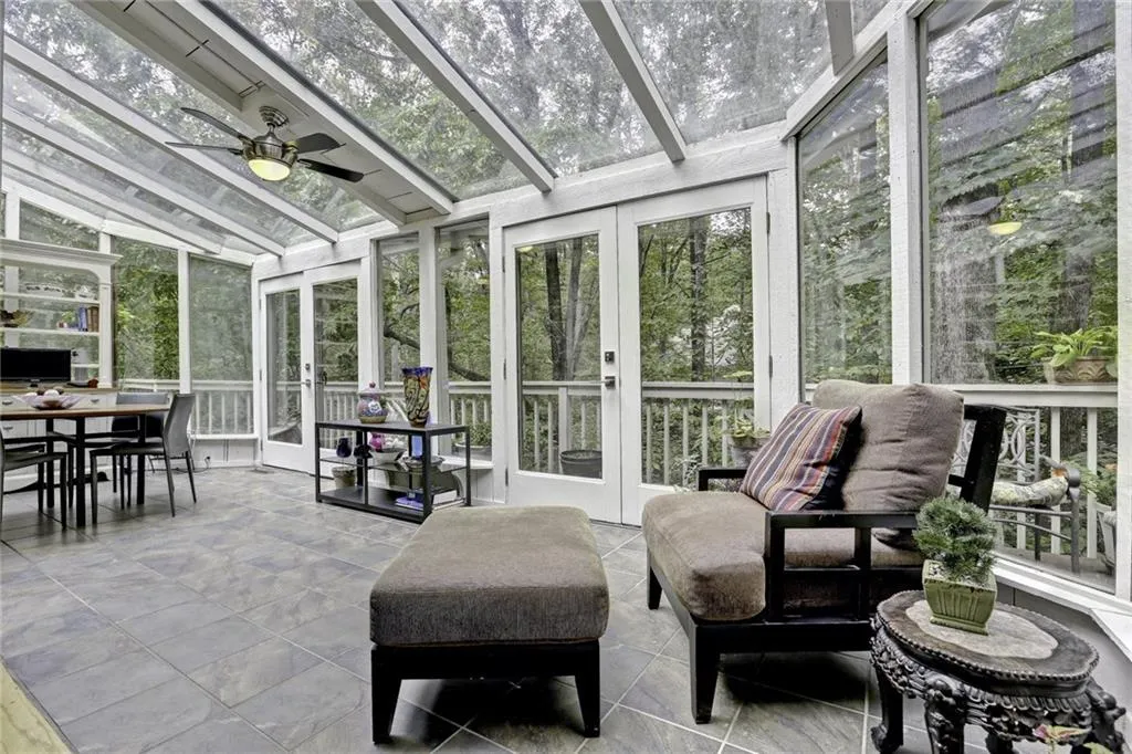 220 Cameron Glen Court, Sandy Springs, Georgia 30328, 5 Bedrooms Bedrooms, ,4 BathroomsBathrooms,Residential,Sold,220 Cameron Glen Court,5758174