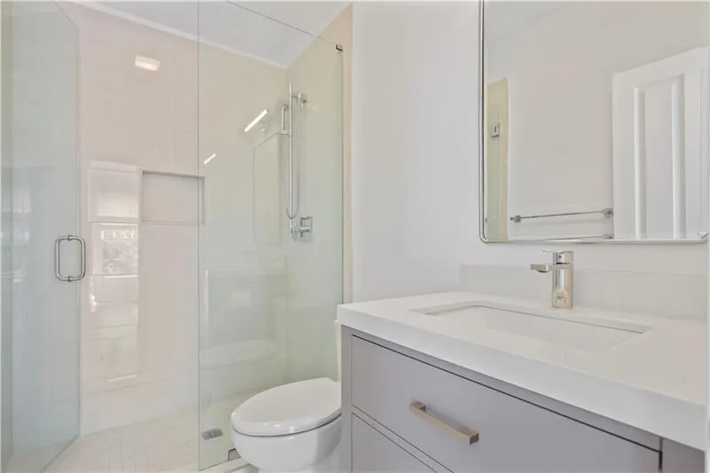 Atlanta, Georgia 30342, 5 Bedrooms Bedrooms, ,6 BathroomsBathrooms,Residential,For Sale,7598581
